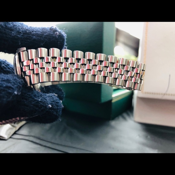 SOLD ❌  Rolex Date 15200/ box & papers 34mm - Picture 8 of 8